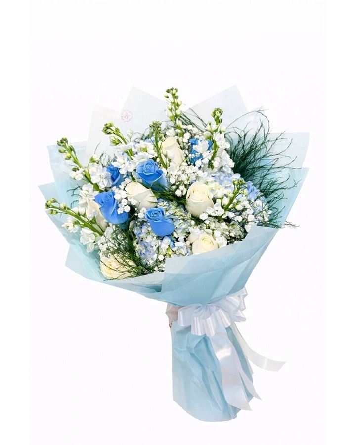 Serene Sky arrangement in calm tones